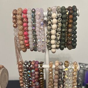 Chic Beaded Bracelet Set with Gold and Green Accents